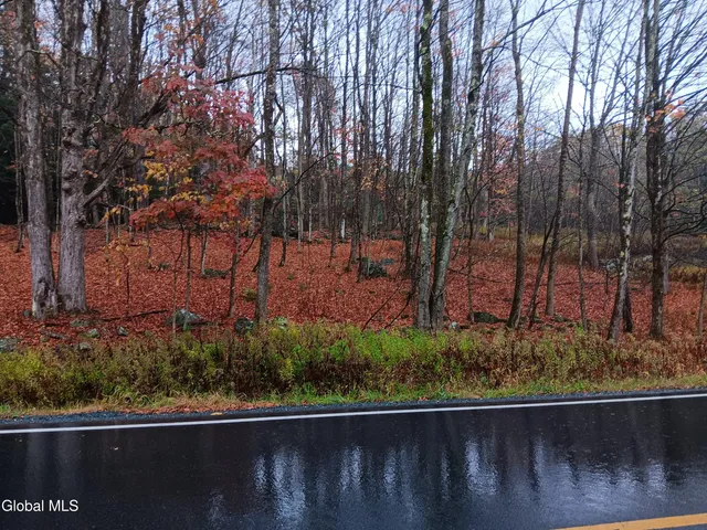 $259,900 | 498 Blue Factory Road, Poestenkill, NY 12018