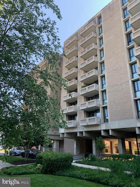 a front view of a building