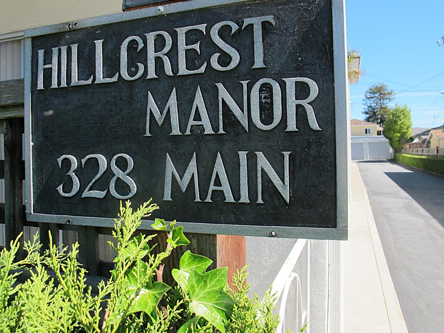 328 Main Street, Unit 13 Santa Cruz, CA 95060 - Photo 25 of 27 a close up of a street sign