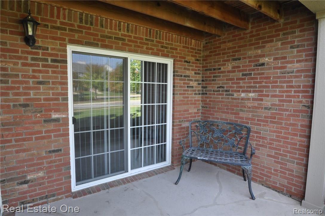 3561 Oakmonte Boulevard, Unit 44 Rochester, MI 48306 - Photo 22 of 30 21.JPG