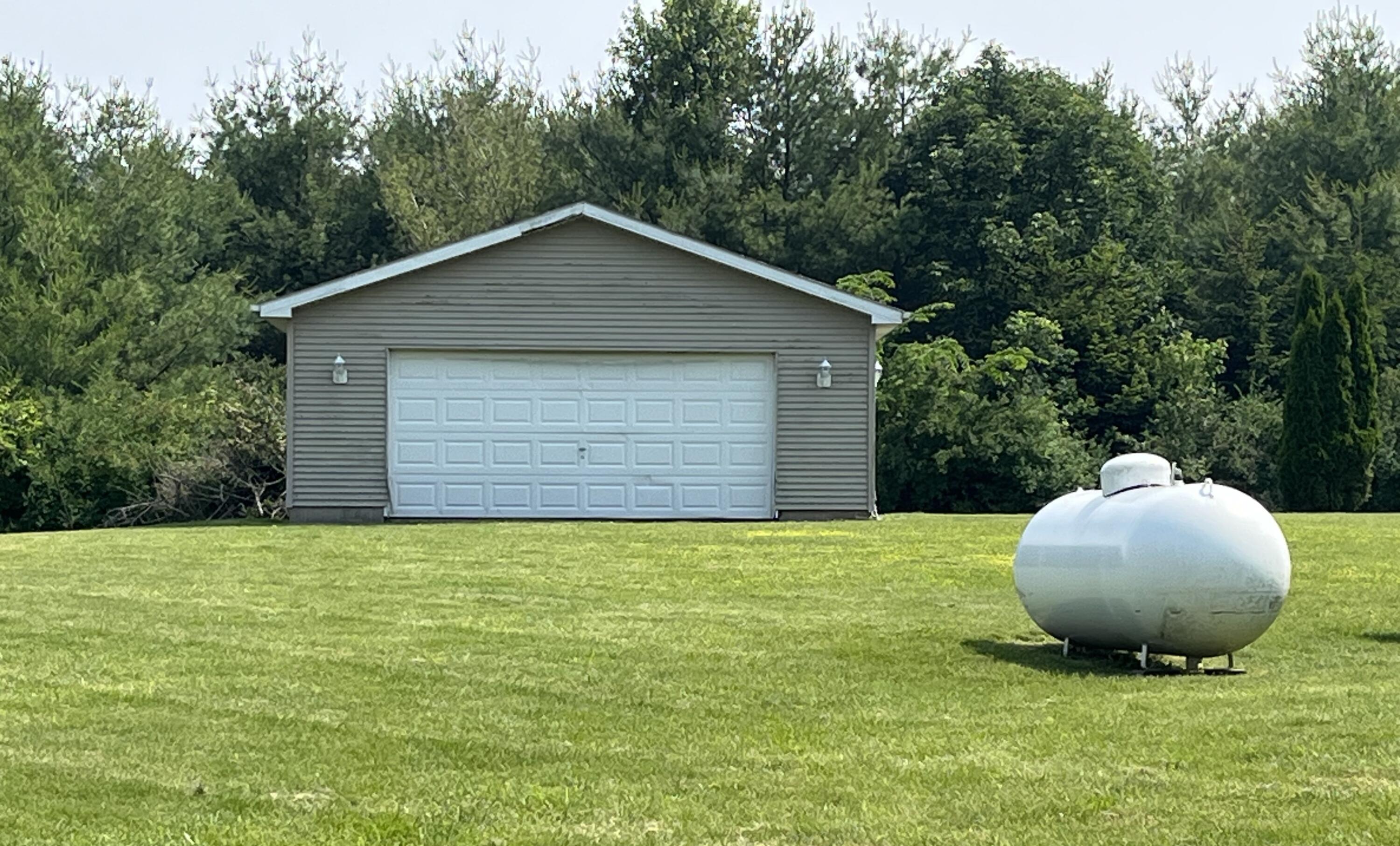 8431 Stringtown Road Mechanicsburg, OH 43044 - Photo 6 of 39