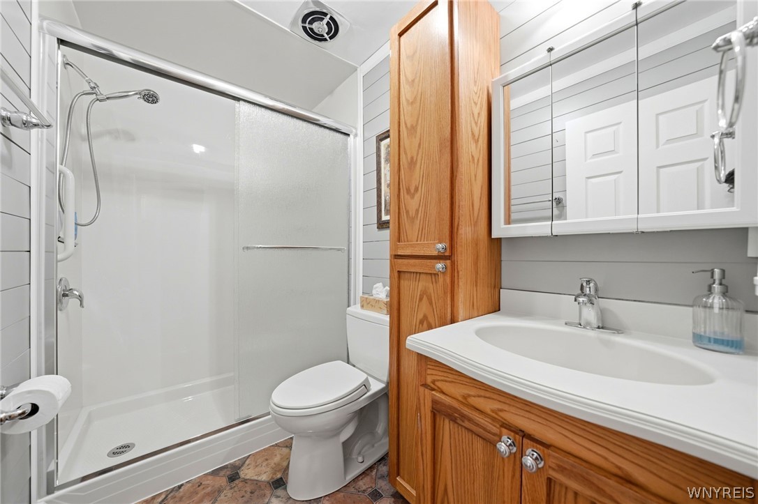 5495 Irish Road North Tonawanda, NY 14120 - Photo 28 of 46