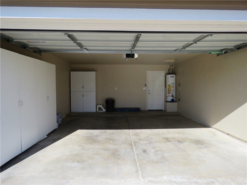 3625 North Willow Road Kingman, AZ 86409 - Photo 34 of 45 Two Car Garage
