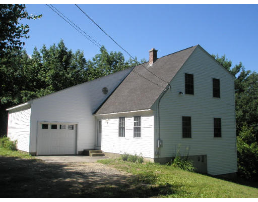 18 Blodgett Road Holland, MA 01521 - Photo 1 of 13 a house view with a garden space