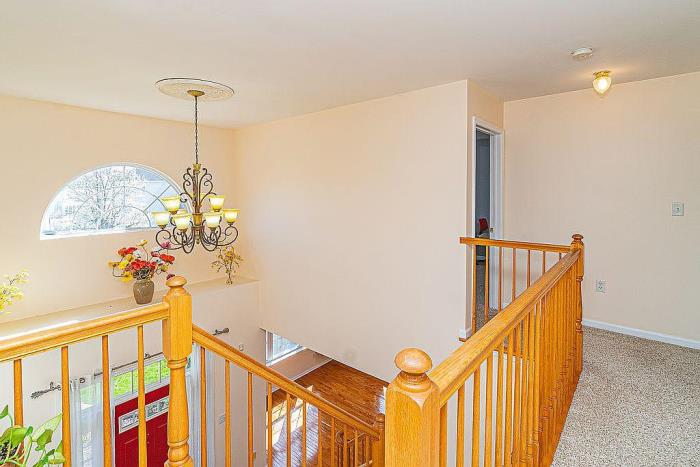 8 Champlain Road Monmouth Junction, NJ 08852 - Photo 20 of 34