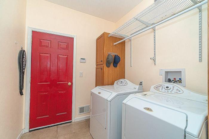 8 Champlain Road Monmouth Junction, NJ 08852 - Photo 22 of 34