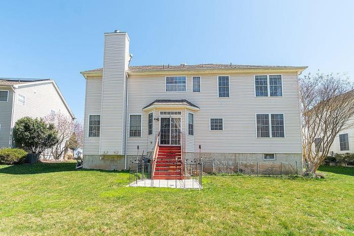 8 Champlain Road Monmouth Junction, NJ 08852 - Photo 29 of 34