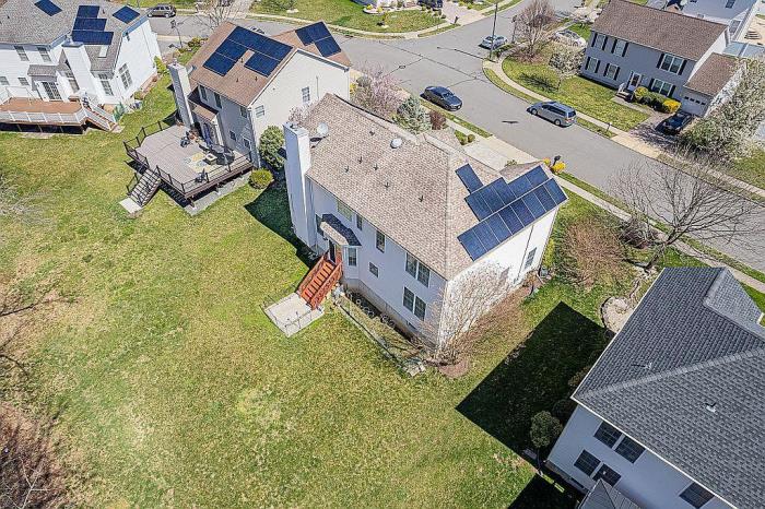 8 Champlain Road Monmouth Junction, NJ 08852 - Photo 5 of 34