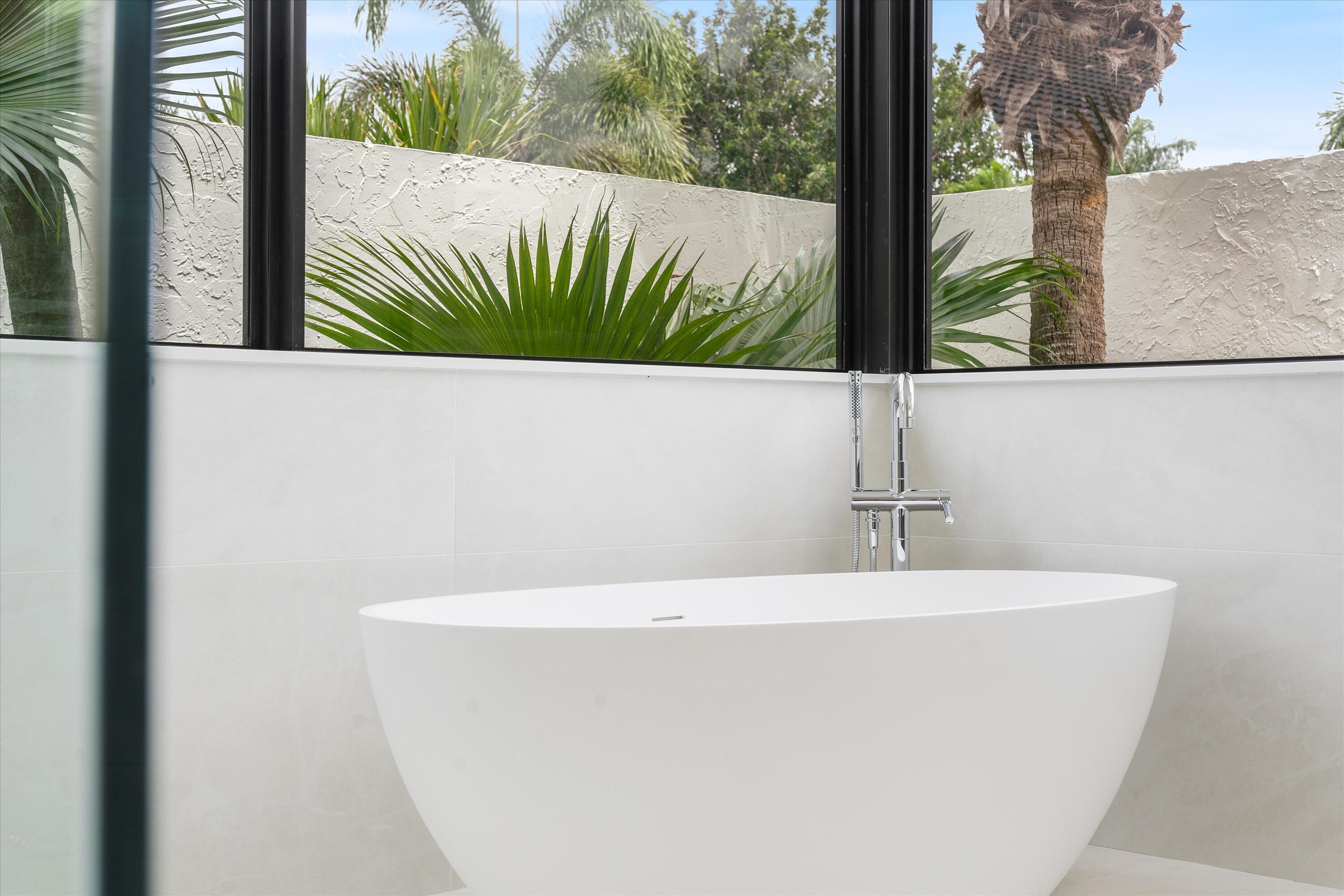 4816 Bocaire Boulevard Boca Raton, FL 33487 - Photo 33 of 61 a close up of a sink