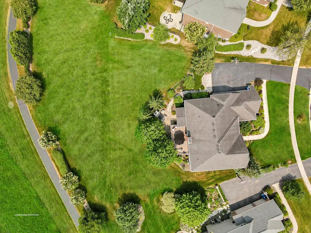 $1,025,000 | 3-n651 James Fenimore Cooper Lane, St. Charles, IL 60175