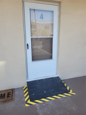 a view of room with window and tub