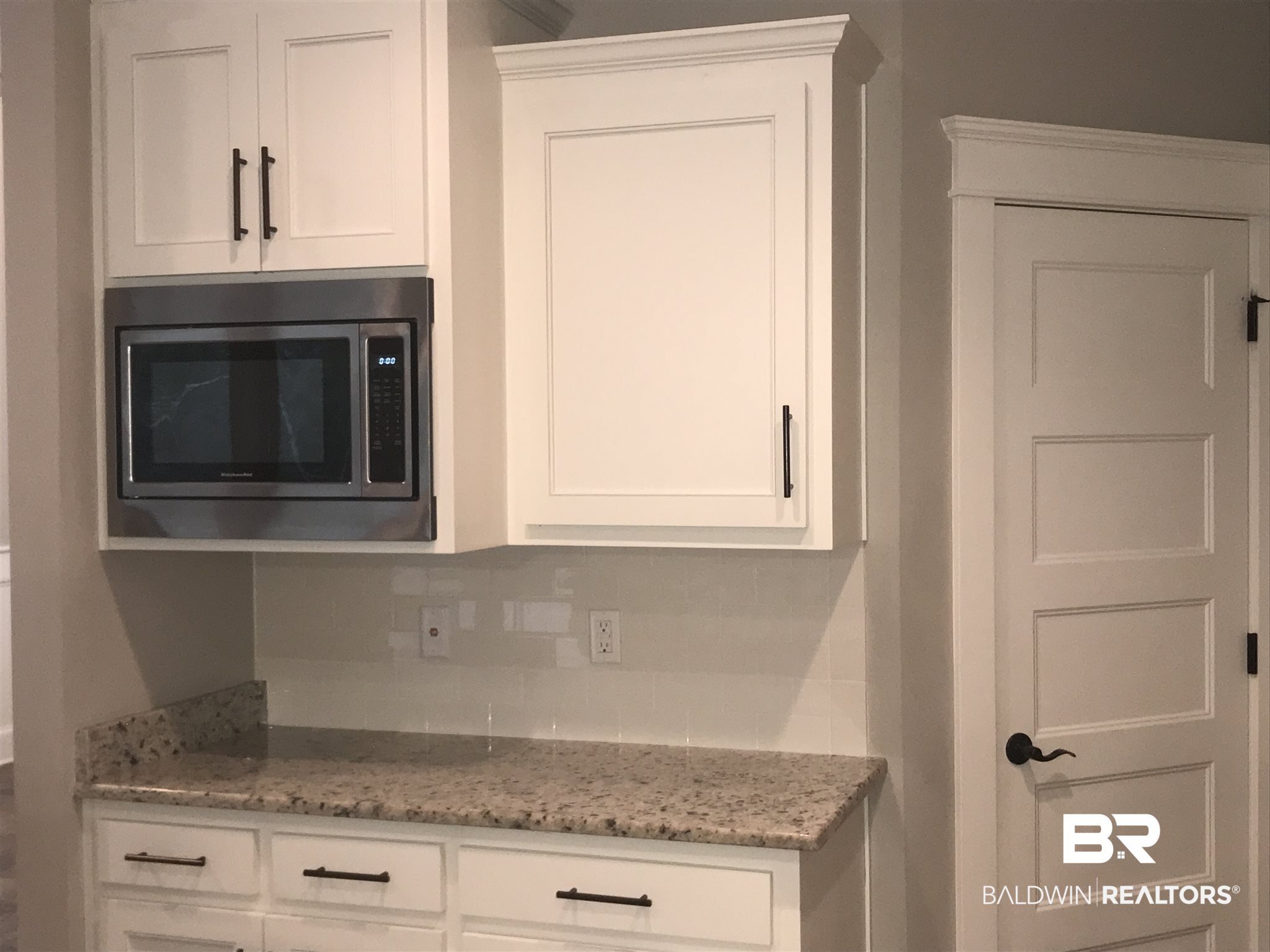 446 Craftsman Avenue Fairhope, AL 36532 - Photo 11 of 44 Kitchen