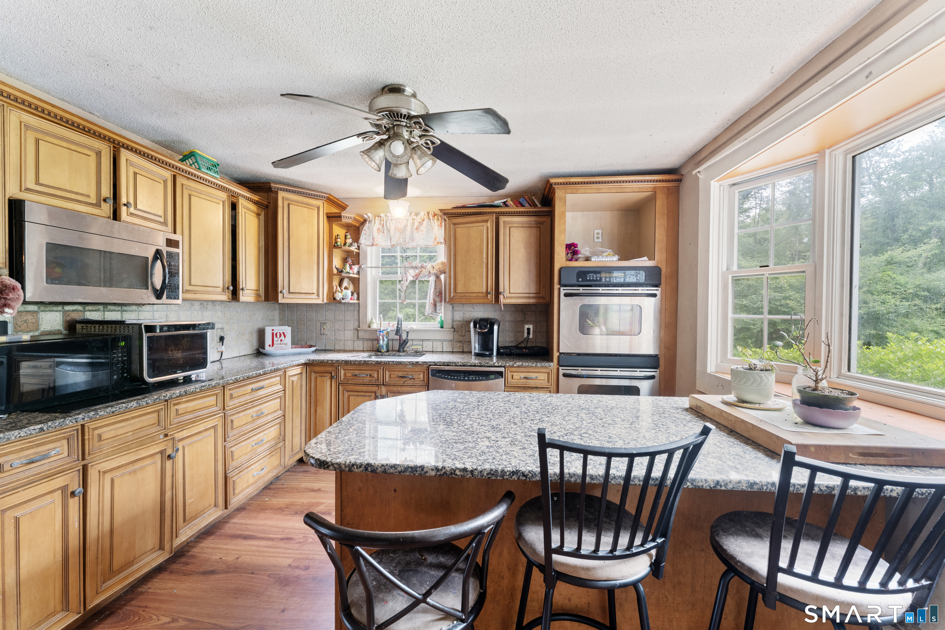 193 Old Colchester Road Waterford, CT 06375 - Photo 23 of 40