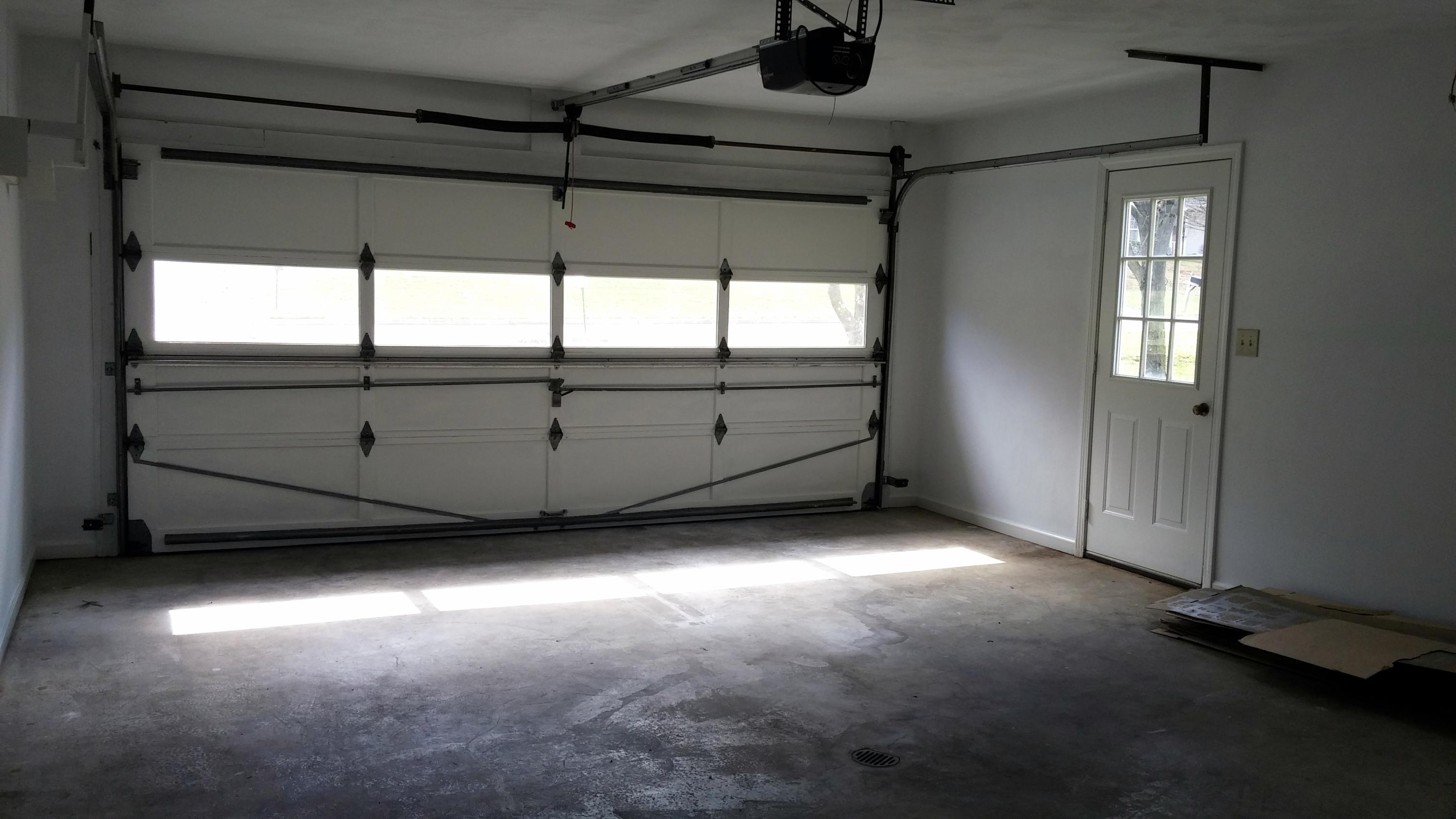 1671 Millbridge Road Salem, VA 24153 - Photo 32 of 55 Garage