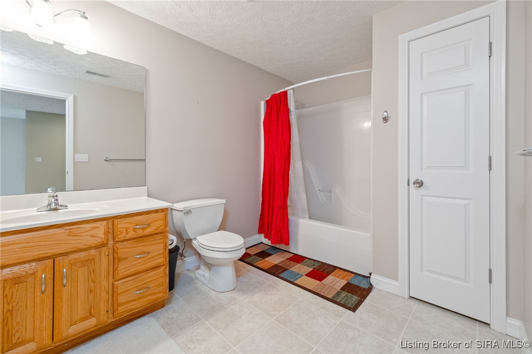 8961 Lake Point Drive Georgetown, IN 47122 - Photo 54 of 69 Gallery Image 54