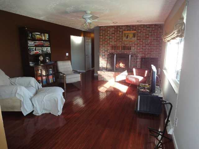 10145 Clover Valley Road Johnstown, OH 43031 - Photo 6 of 11