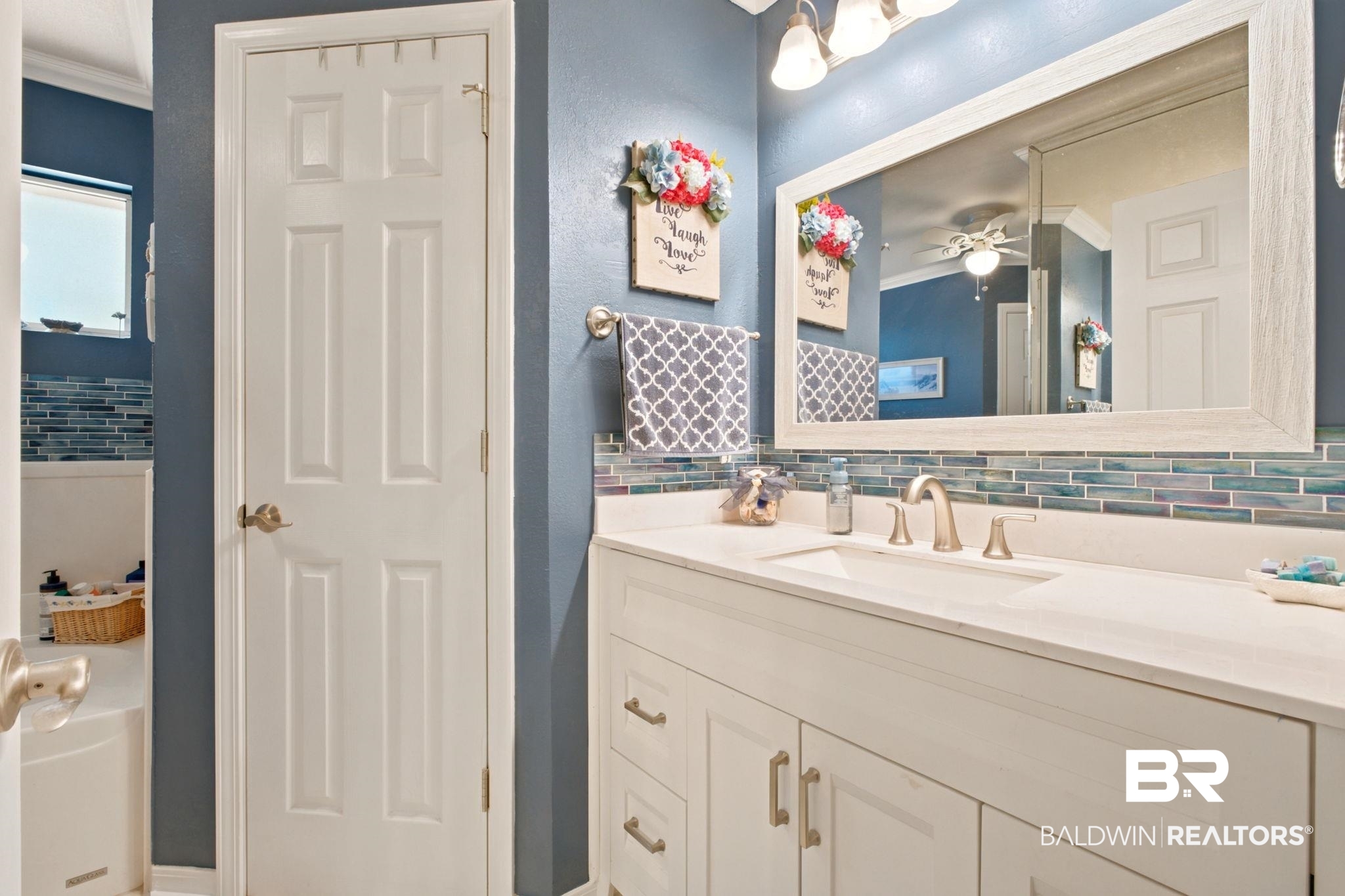 22726 Placid Drive Foley, AL 36535 - Photo 20 of 86 Master Bathroom