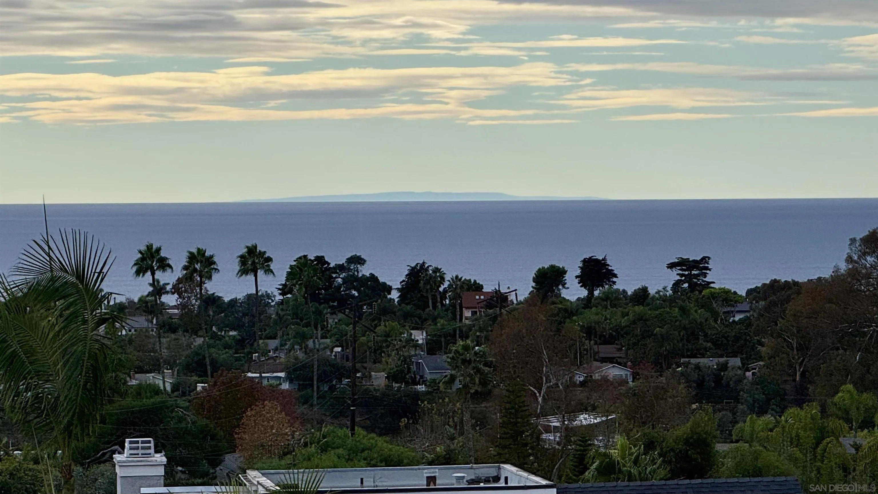 1711 Burgundy Road Encinitas, CA 92024 - Photo 43 of 45 a view of roof and yard
