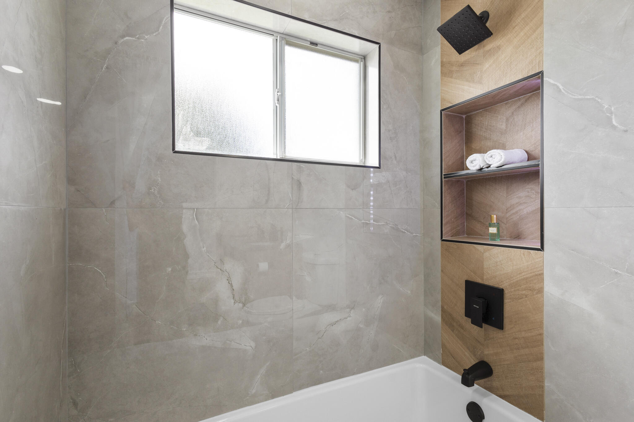 1695 Rustic Way Melbourne, FL 32935 - Photo 15 of 24 a bathroom with a sink and mirror