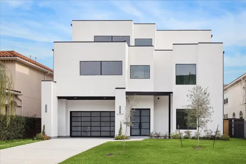 $1,600,000 | 3209 McCulloch Circle, Houston, TX 77056