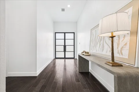 $1,600,000 | 3209 McCulloch Circle, Houston, TX 77056