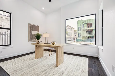 $1,600,000 | 3209 McCulloch Circle, Houston, TX 77056