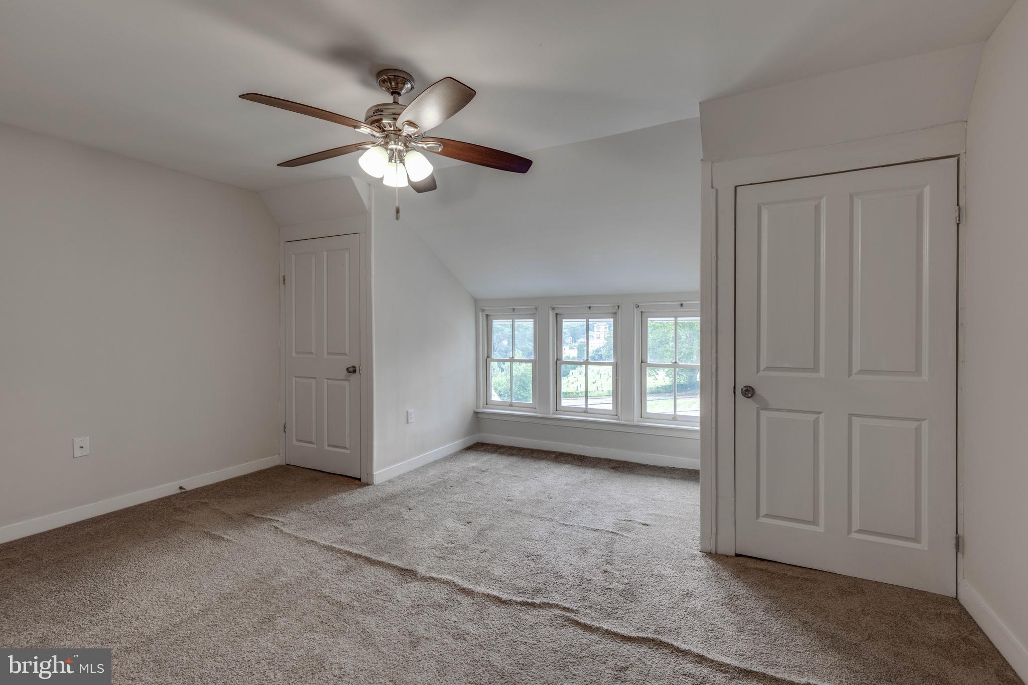 1009 Rectory Lane Baltimore, MD 21211 - Photo 15 of 20