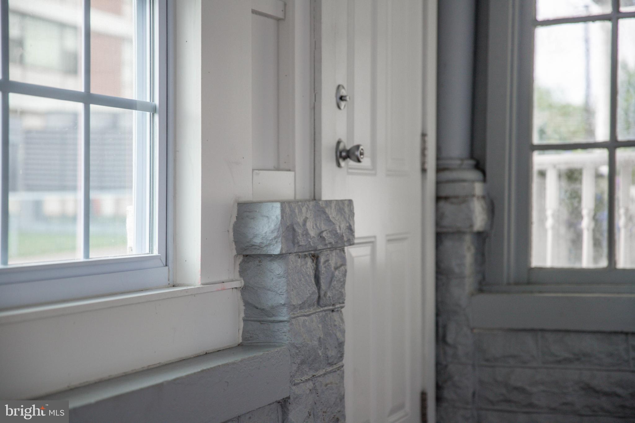 1009 Rectory Lane Baltimore, MD 21211 - Photo 5 of 20