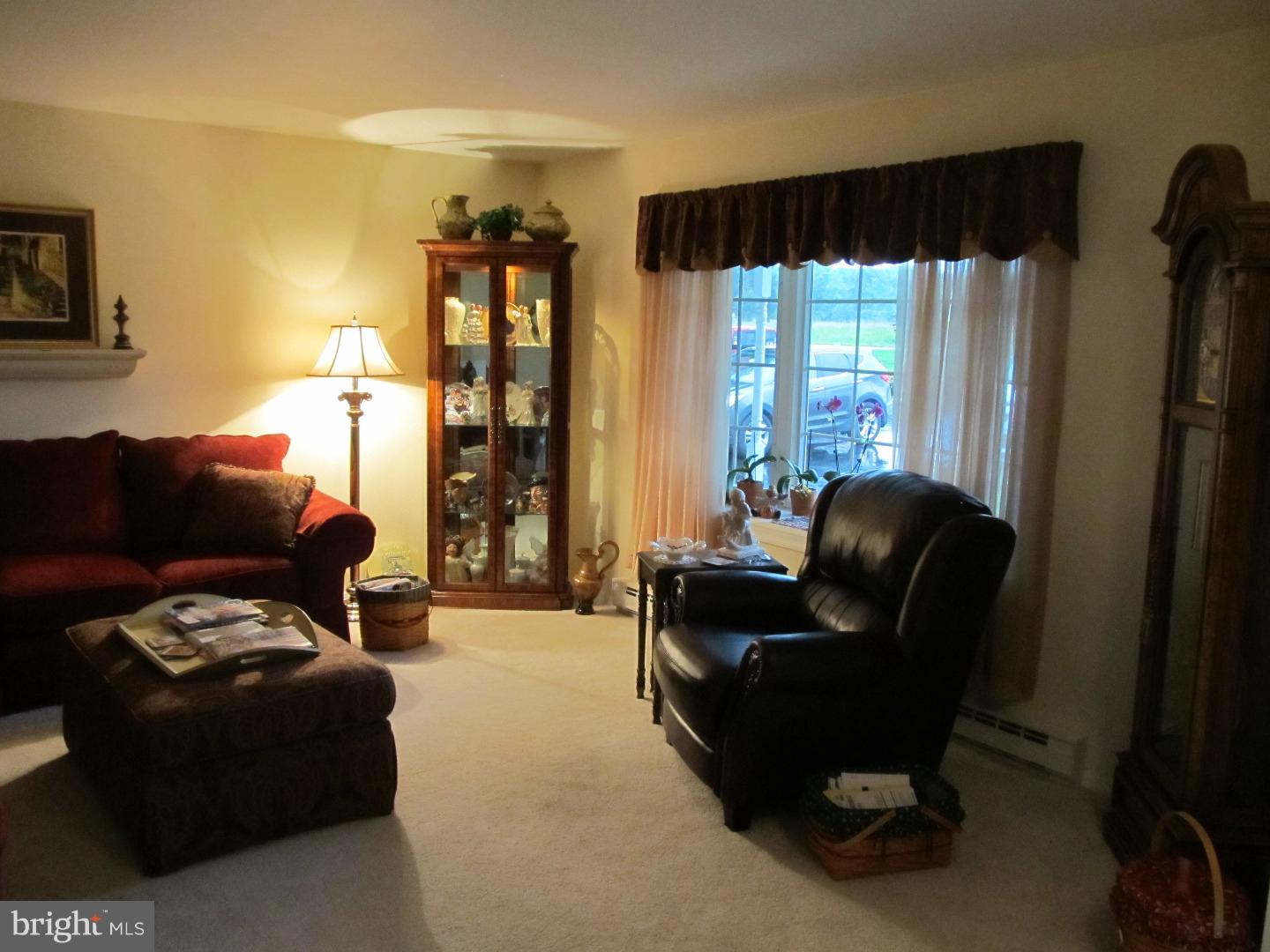 209 Ellisdale Road Chesterfield, NJ 08515 - Photo 15 of 25