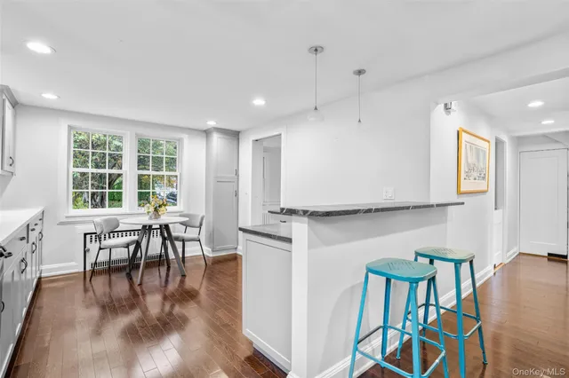 $1,800,000 | 417 Wynnewood Road, Pelham, NY 10803