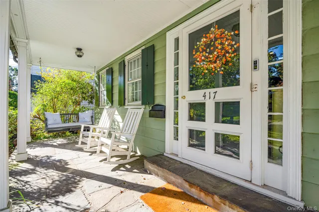 $1,800,000 | 417 Wynnewood Road, Pelham, NY 10803