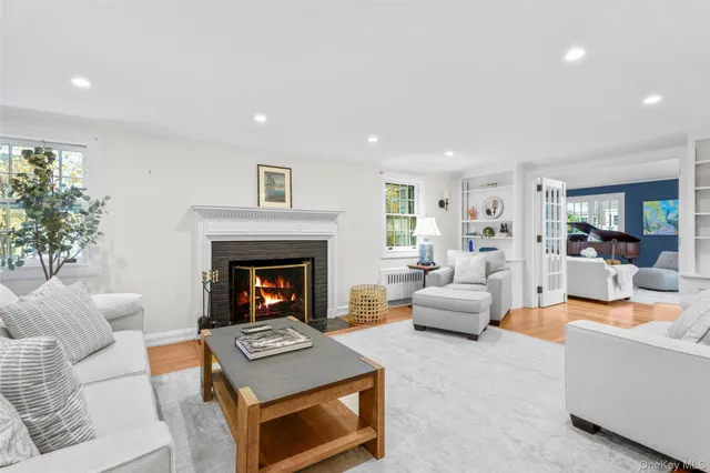 $1,800,000 | 417 Wynnewood Road, Pelham, NY 10803