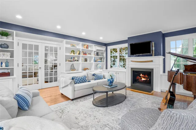 $1,800,000 | 417 Wynnewood Road, Pelham, NY 10803