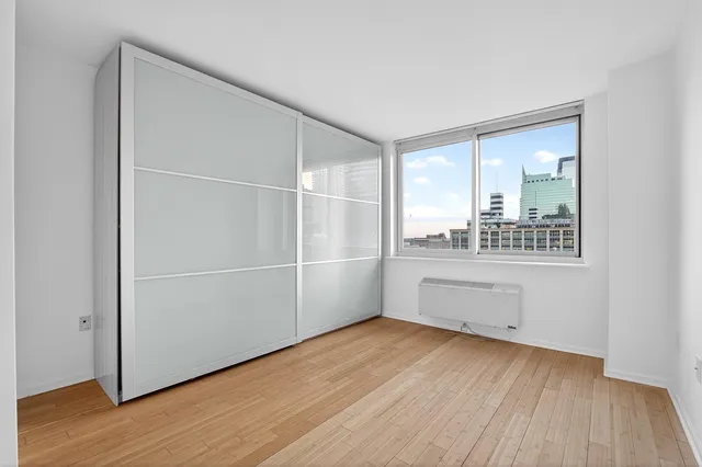 $999,000 | 20 2nd Street, Unit 1102, Jersey City, NJ 07302