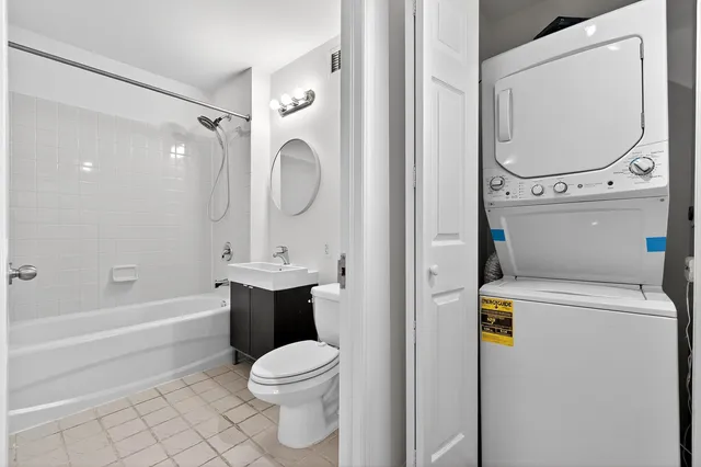 $999,000 | 20 2nd Street, Unit 1102, Jersey City, NJ 07302