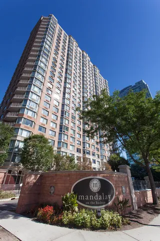 $999,000 | 20 2nd Street, Unit 1102, Jersey City, NJ 07302