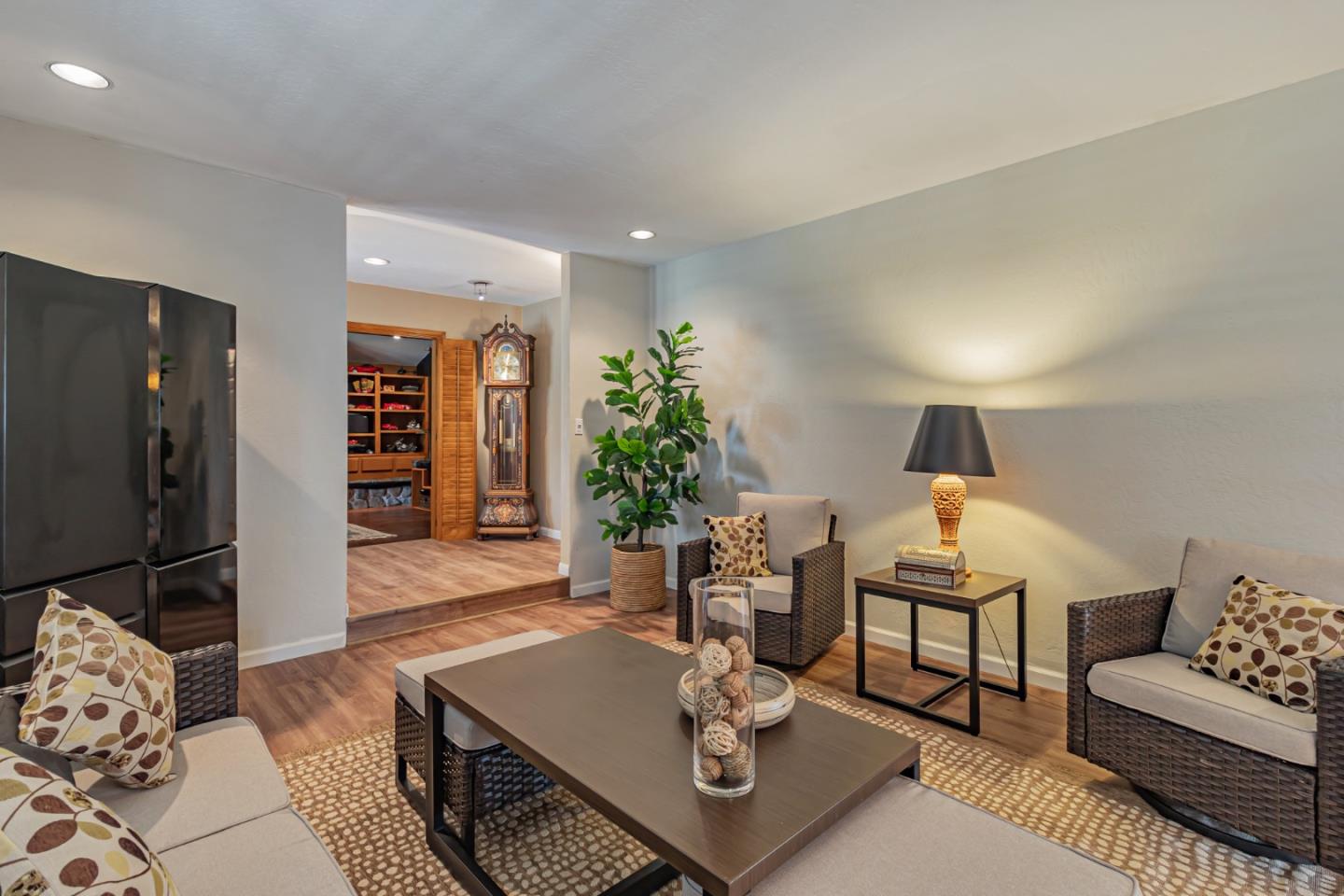 392 Greenbrier Road Half Moon Bay, CA 94019 - Photo 9 of 43 Gallery Image 9