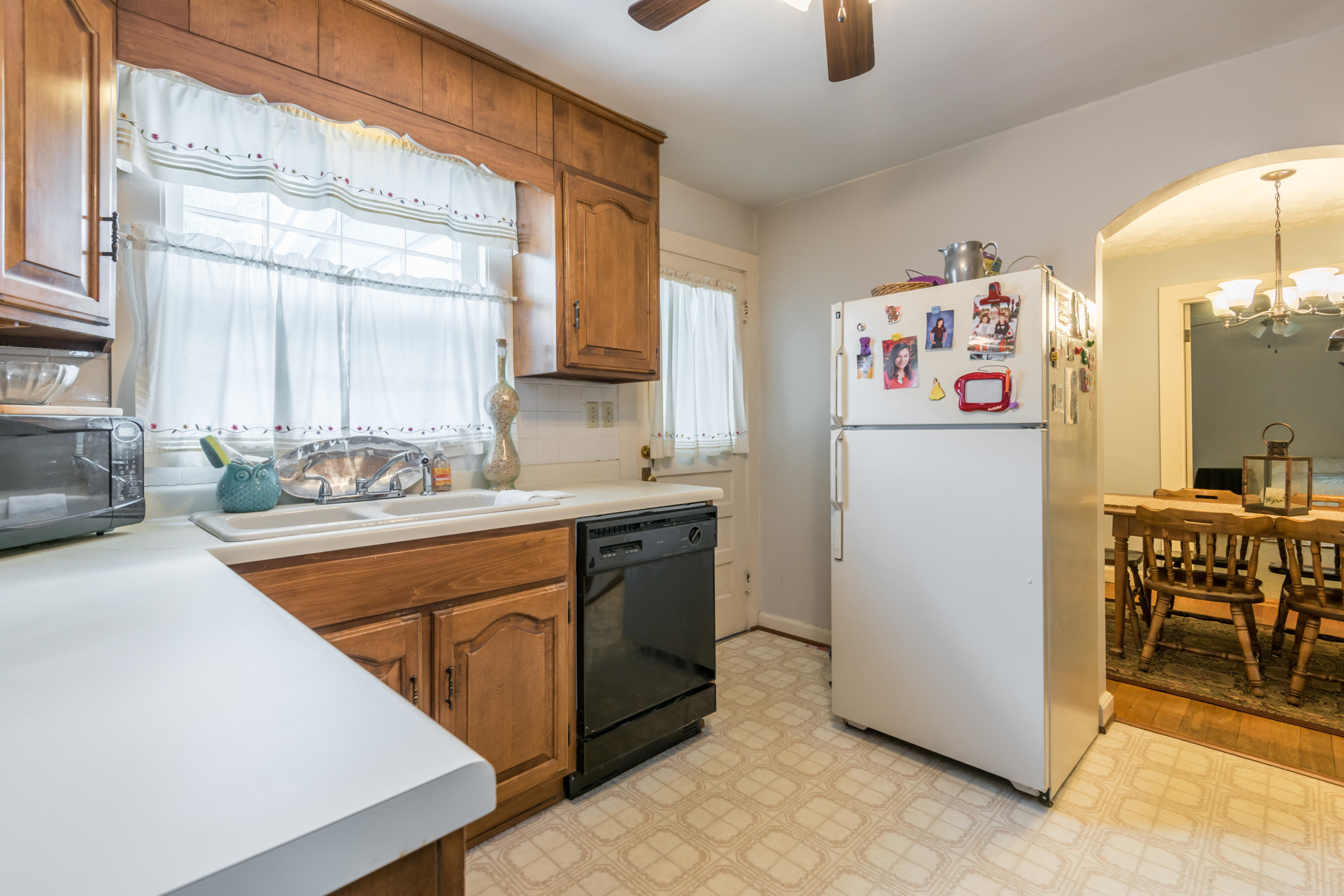 4302 Coster Road Knoxville, TN 37912 - Photo 8 of 14 4302CosterRd-11