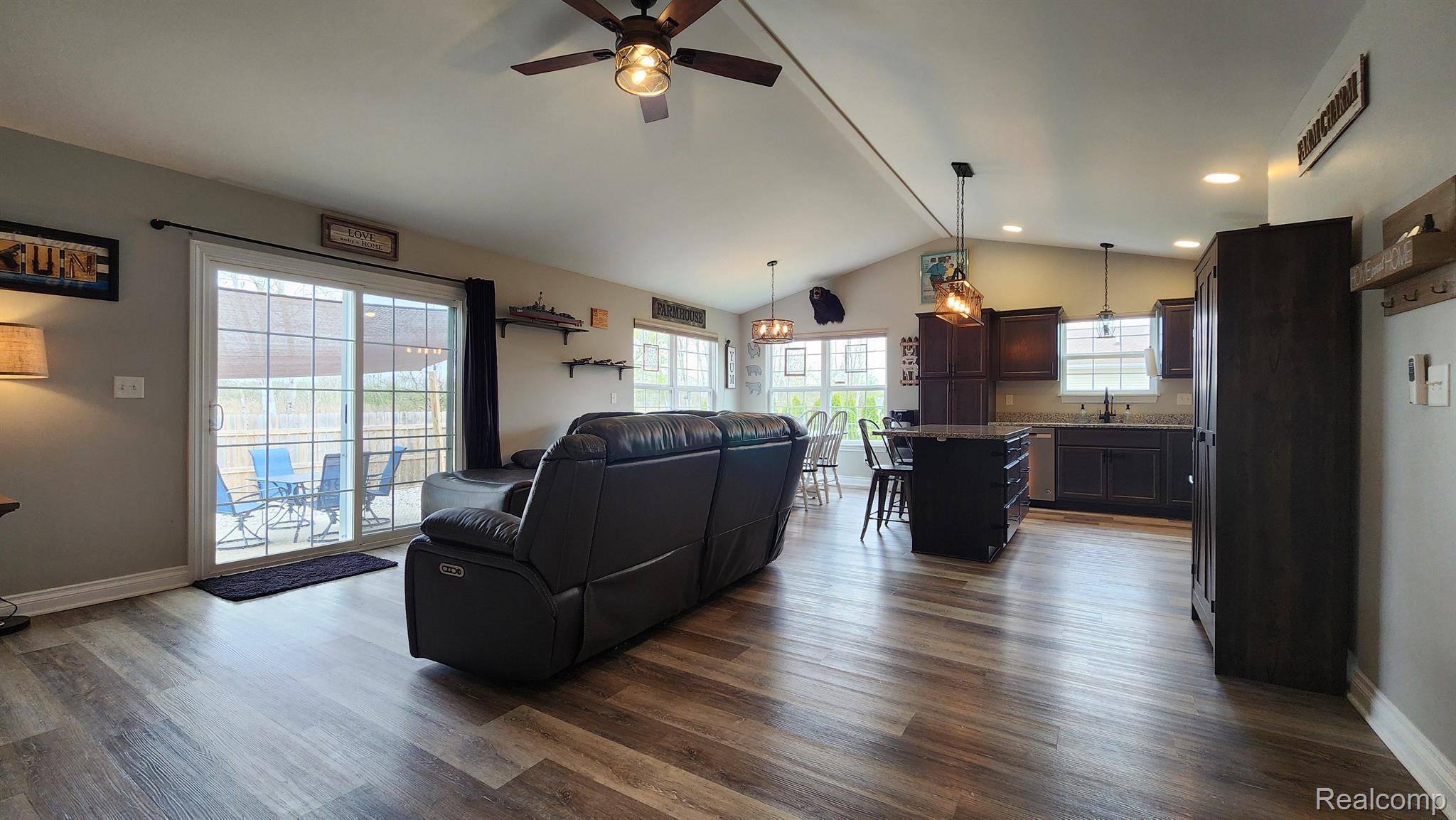 621 Range Road Smiths Creek, MI 48074 - Photo 24 of 41 Gallery Image 24