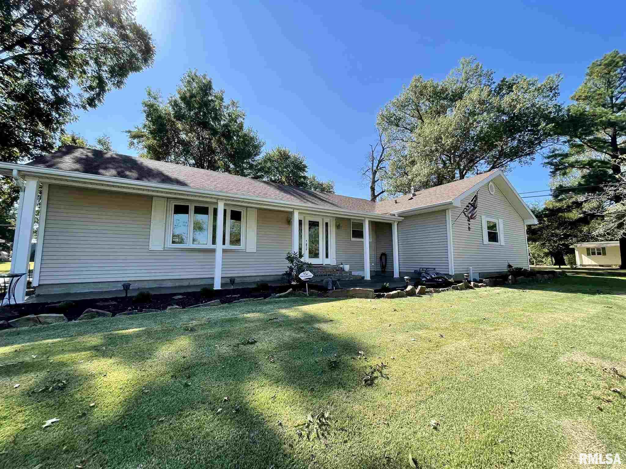210 Benedict Street Valier, IL 62891 - Photo 1 of 41 Gallery Image 1