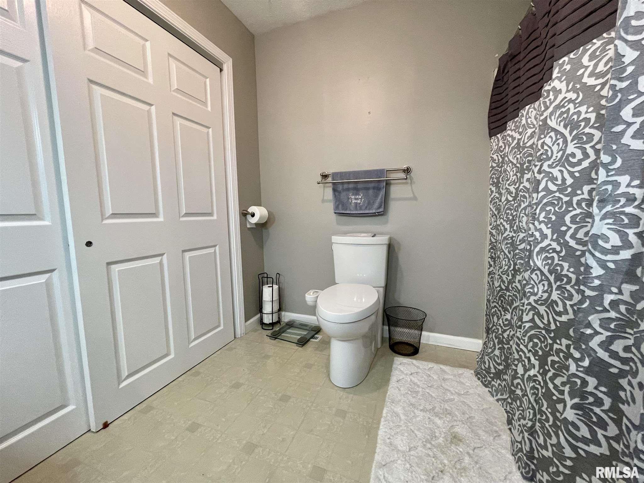 210 Benedict Street Valier, IL 62891 - Photo 24 of 41 Gallery Image 24