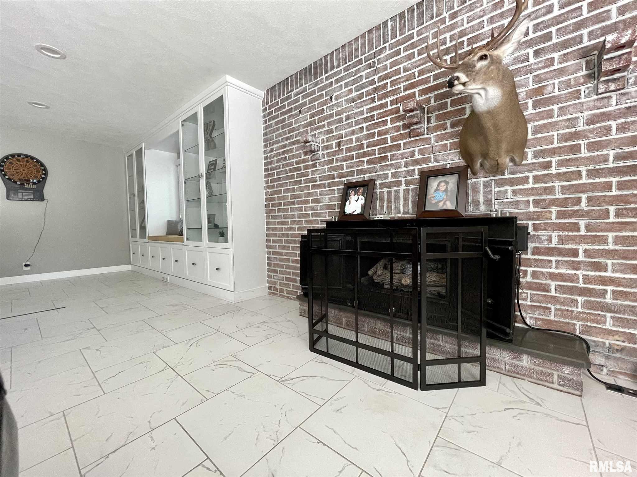 210 Benedict Street Valier, IL 62891 - Photo 6 of 41 Gallery Image 6