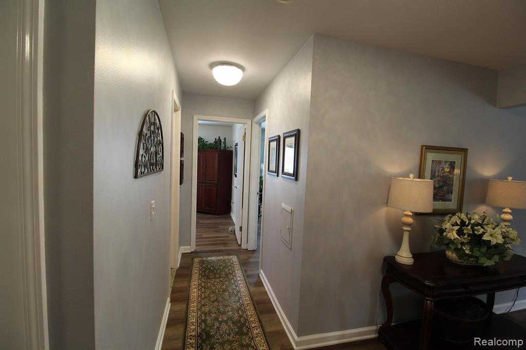 31775 Ridgeside Drive, Unit 2 Farmington Hills, MI 48334 - Photo 27 of 90