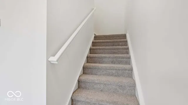 $288,900 | 6094 Cascades Drive, Whitestown, IN 46075