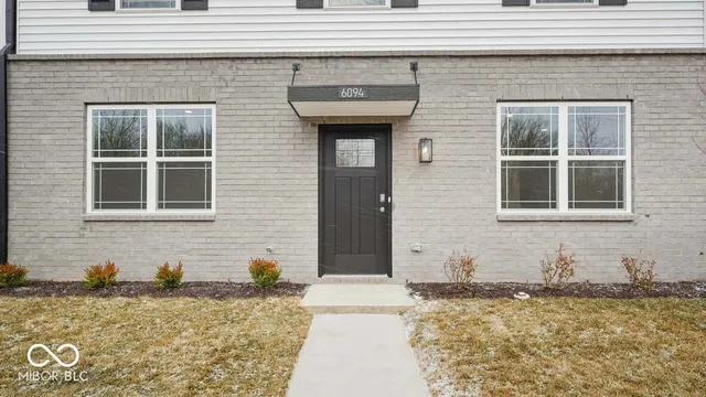 $288,900 | 6094 Cascades Drive, Whitestown, IN 46075