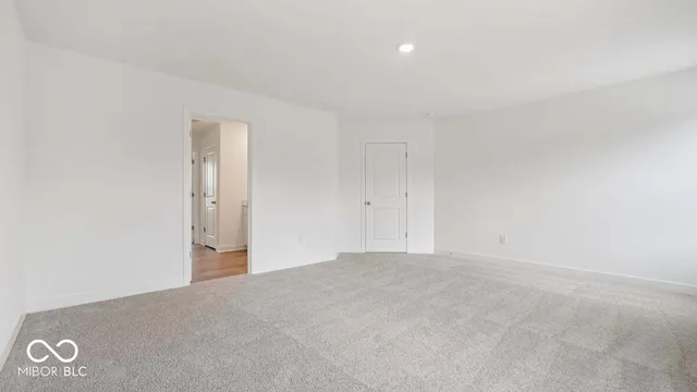 $288,900 | 6094 Cascades Drive, Whitestown, IN 46075