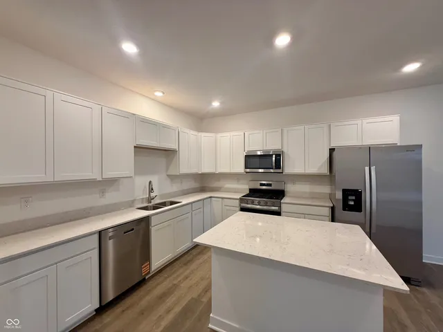 $288,900 | 6094 Cascades Drive, Whitestown, IN 46075