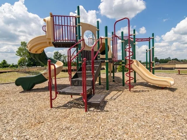 $288,900 | 6094 Cascades Drive, Whitestown, IN 46075