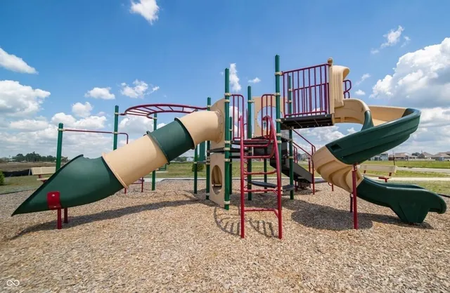 $288,900 | 6094 Cascades Drive, Whitestown, IN 46075