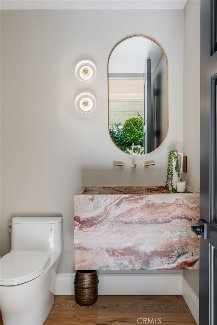 526 Riverside Avenue Newport Beach, CA 92663 - Photo 21 of 45